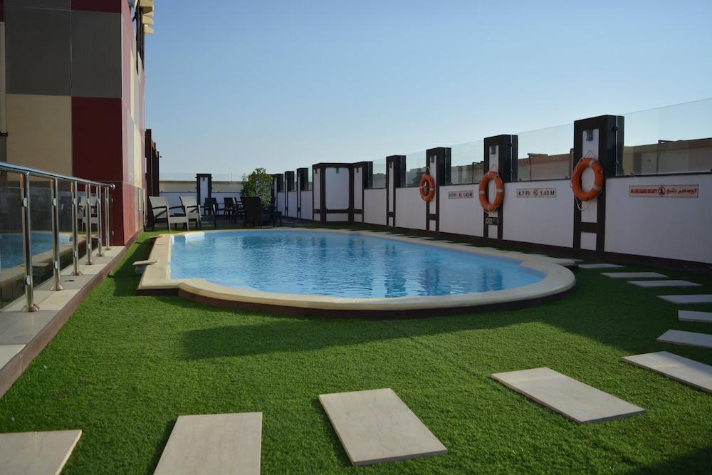 Spectrums Tahlia Jeddah Jidá Exterior foto